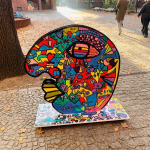 Eddy art-character in public spaces